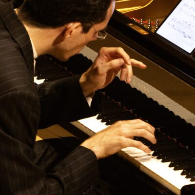 SMCQ | À la croisée des pianos 8 : Moritz Ernst Completes the Cycle with Success